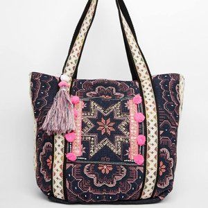 Asos Embroidered Shopper 🌸🕶